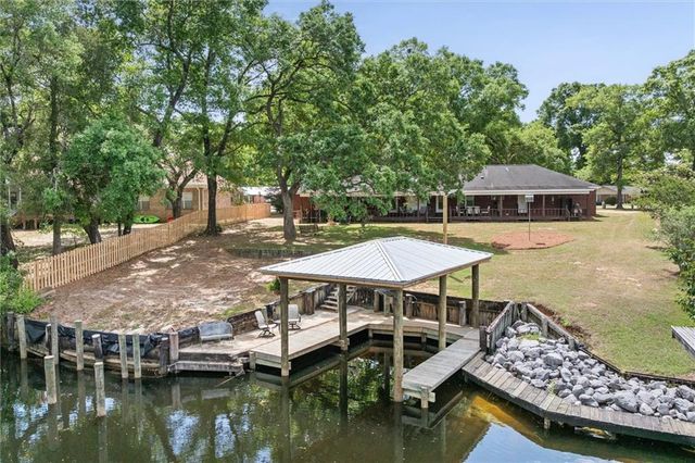651 Norton Drive, Satsuma, AL 36572