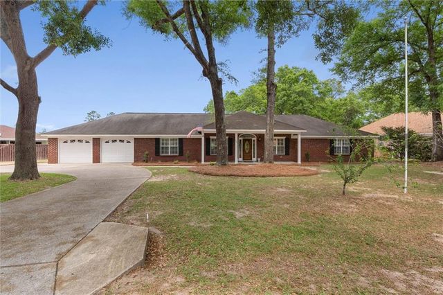 651 Norton Drive, Satsuma, AL 36572