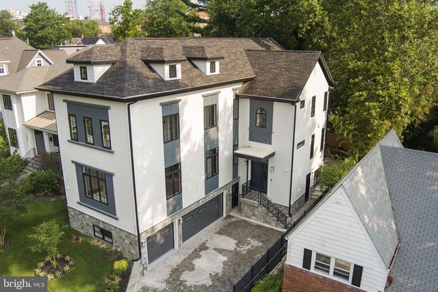 3819 ALBEMARLE ST NW, Washington, DC 20016