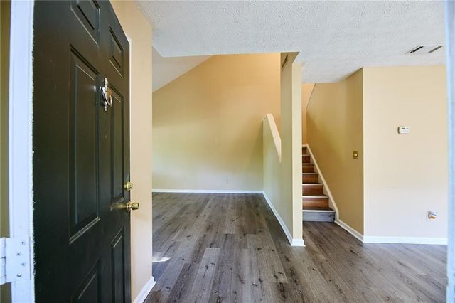 1606 Parkaire Crossing, Marietta, GA 30068