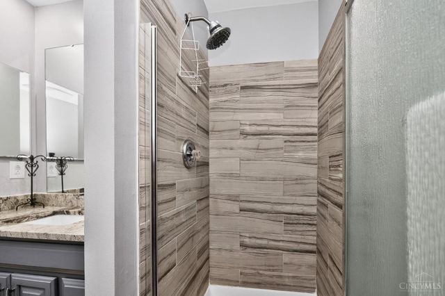 11133 Jardin Place, Blue Ash, OH 45241