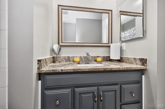 11133 Jardin Place, Blue Ash, OH 45241