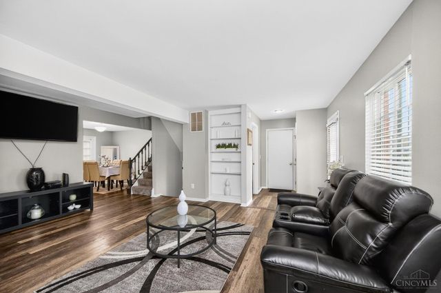 11133 Jardin Place, Blue Ash, OH 45241