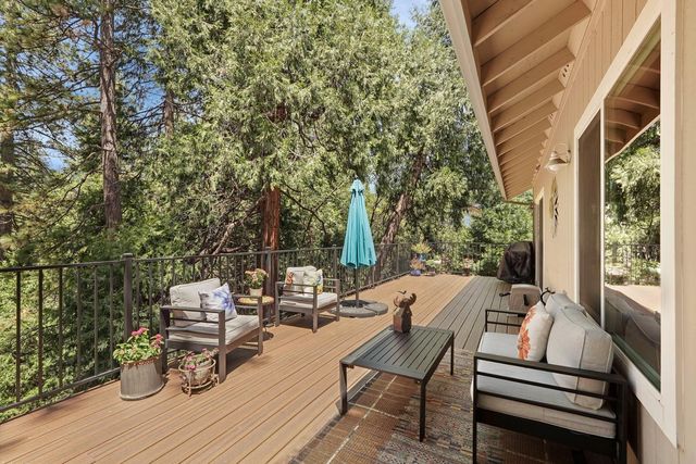 980 Fairway Ct, Murphys, CA 95247