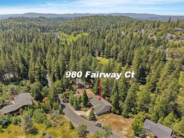 980 Fairway Ct, Murphys, CA 95247