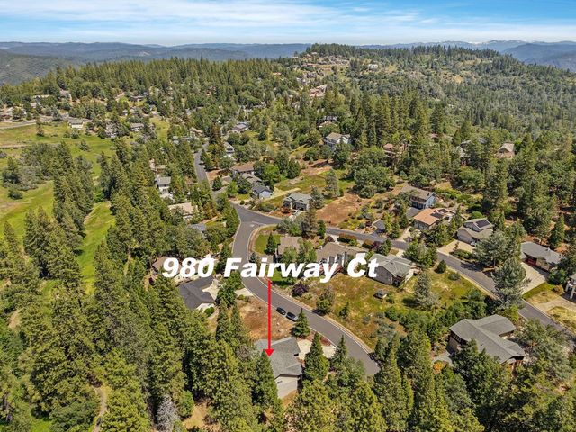 980 Fairway Ct, Murphys, CA 95247