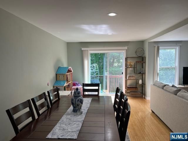 41 Foxwood Square, Old Tappan, NJ 07675