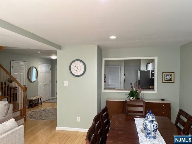 41 Foxwood Square, Old Tappan, NJ 07675