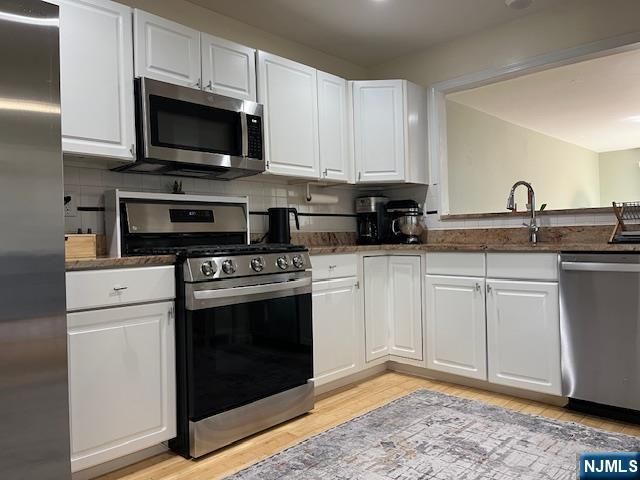 41 Foxwood Square, Old Tappan, NJ 07675