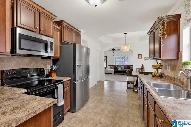 95 VILLAGE SPRINGS COVE, Springville, AL 35146