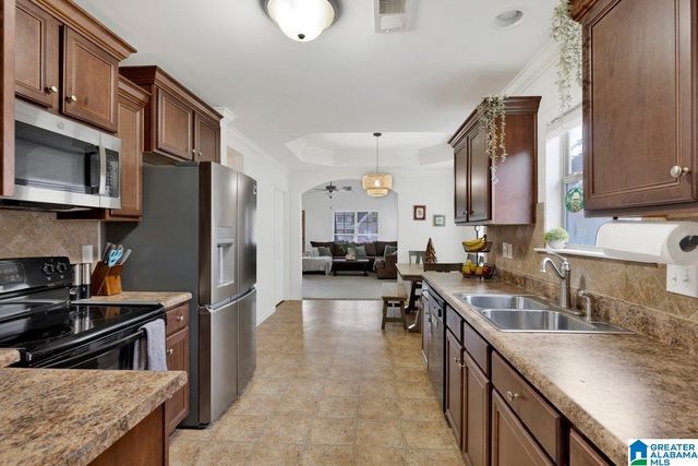 95 VILLAGE SPRINGS COVE, Springville, AL 35146
