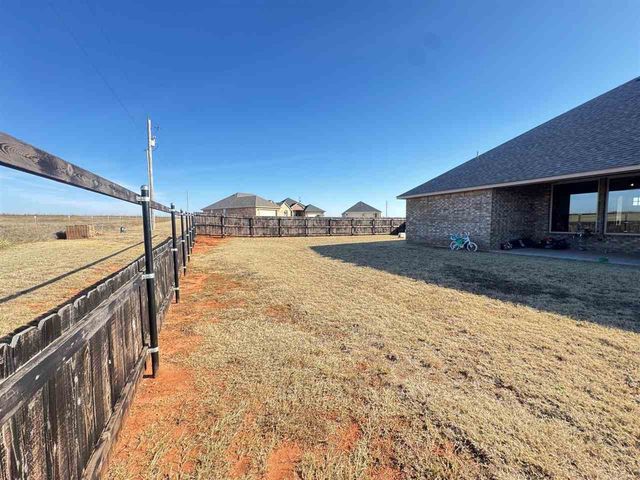 12394 NE Stone Ridge, Fletcher, OK 73541