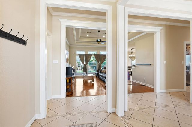 104 Hamilton Court, Clute, TX 77531