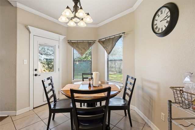 104 Hamilton Court, Clute, TX 77531