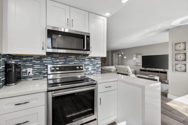 1010 S Ocean Boulevard 504, Pompano Beach, FL 33062