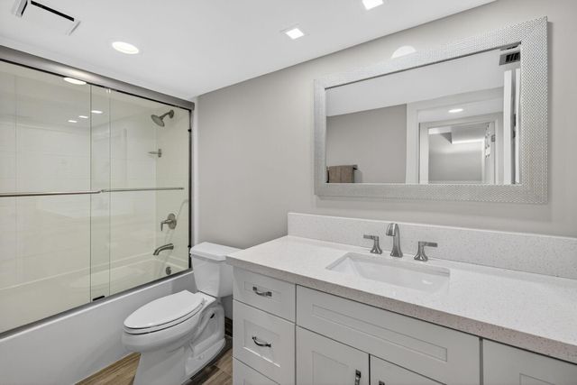 1010 S Ocean Boulevard 504, Pompano Beach, FL 33062