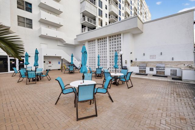 1010 S Ocean Boulevard 504, Pompano Beach, FL 33062