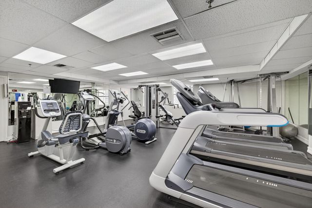 1010 S Ocean Boulevard 504, Pompano Beach, FL 33062