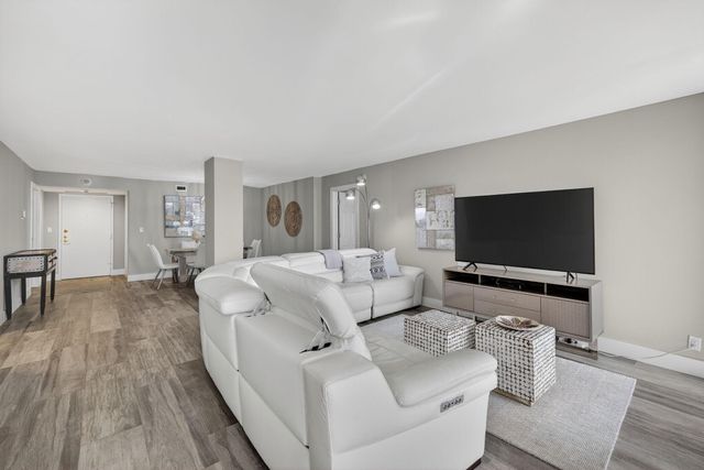 1010 S Ocean Boulevard 504, Pompano Beach, FL 33062