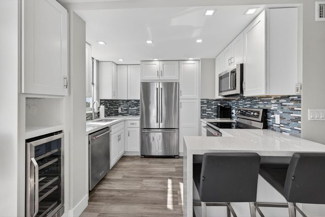 1010 S Ocean Boulevard 504, Pompano Beach, FL 33062