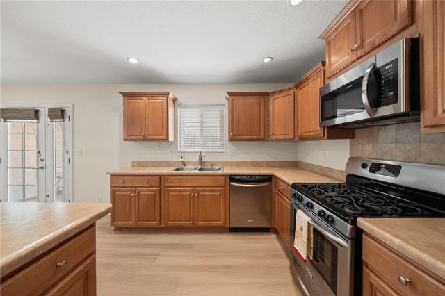 21478 Maple Street, Wildomar, CA 92595