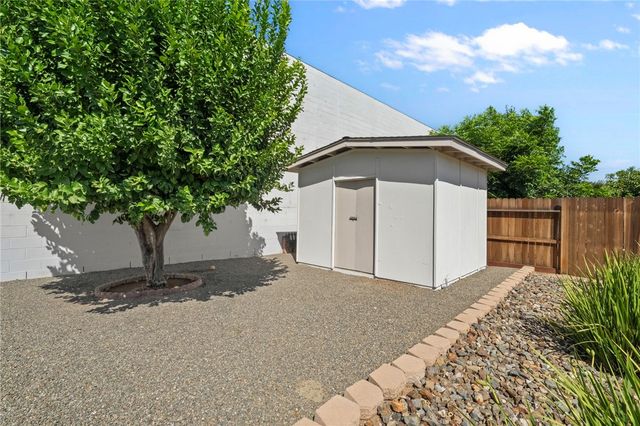 21478 Maple Street, Wildomar, CA 92595