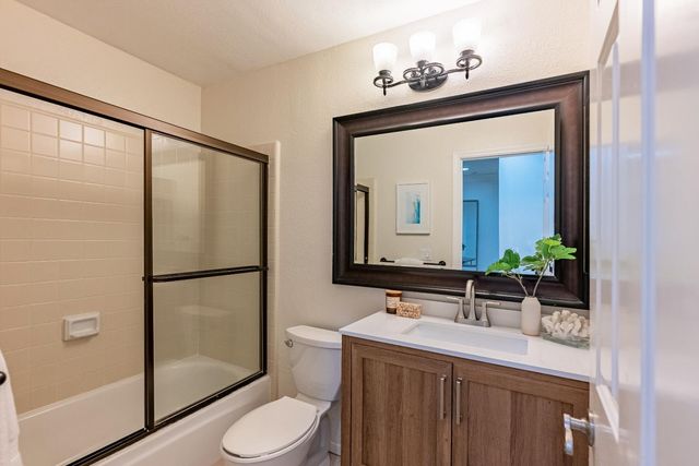 955 La Mesa Terrace H, Sunnyvale, CA 94086