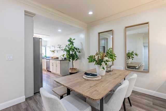 955 La Mesa Terrace H, Sunnyvale, CA 94086