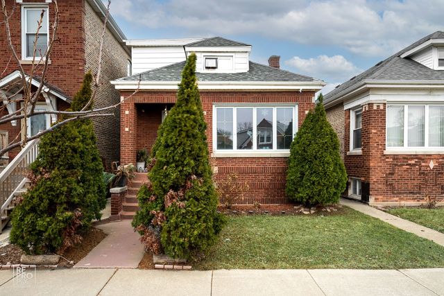 3320 W 60th Place, Chicago, IL 60629
