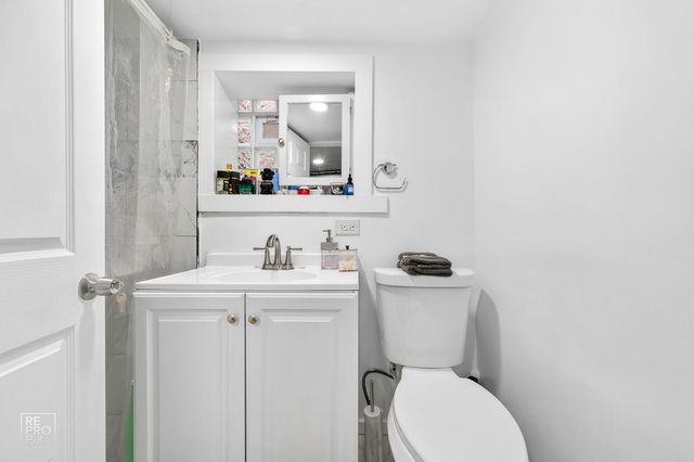 3320 W 60th Place, Chicago, IL 60629