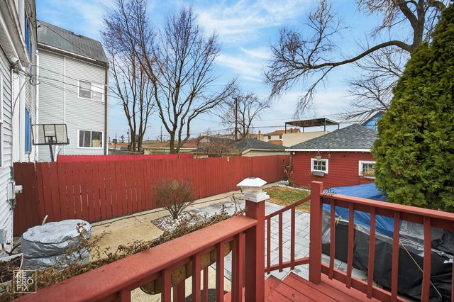 3320 W 60th Place, Chicago, IL 60629