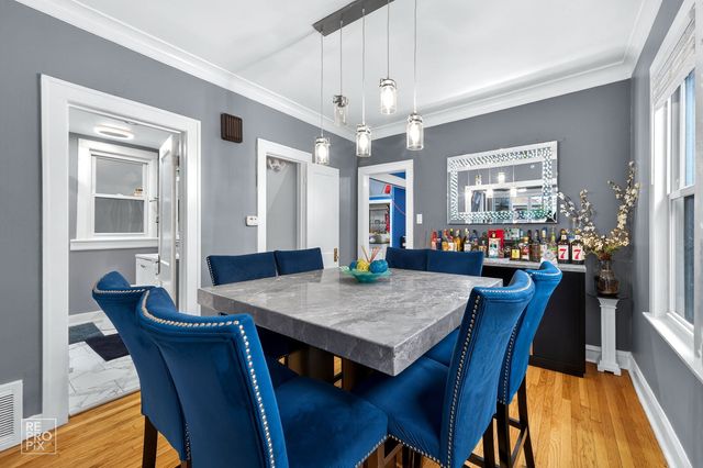 3320 W 60th Place, Chicago, IL 60629