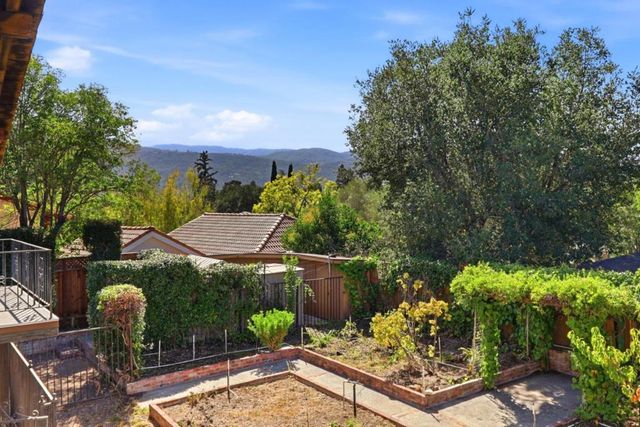 17852 Andrews Street, Monte Sereno, CA 95030