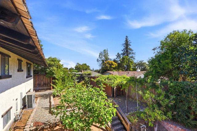 17852 Andrews Street, Monte Sereno, CA 95030