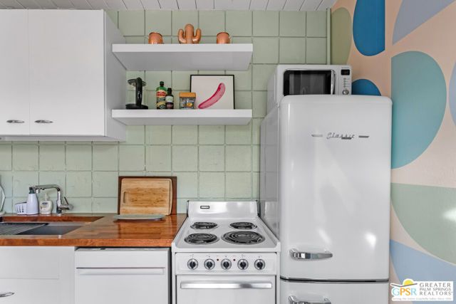 1111 E Palm Canyon Drive 336, Palm Springs, CA 92264