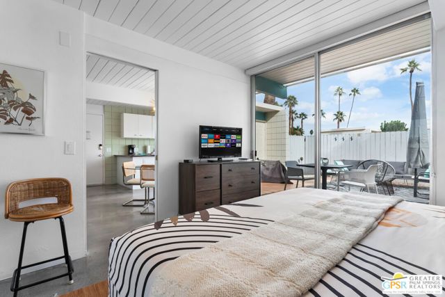 1111 E Palm Canyon Drive 336, Palm Springs, CA 92264