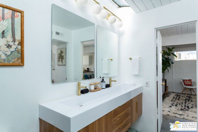 1111 E Palm Canyon Drive 336, Palm Springs, CA 92264