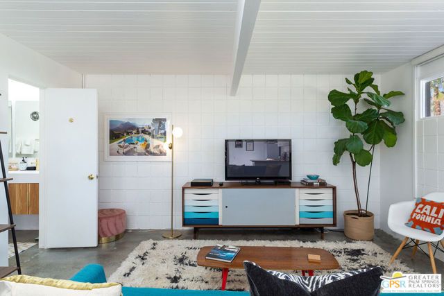 1111 E Palm Canyon Drive 336, Palm Springs, CA 92264