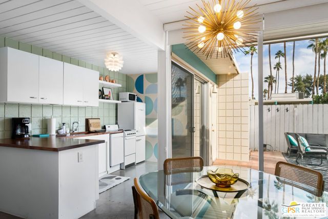 1111 E Palm Canyon Drive 336, Palm Springs, CA 92264