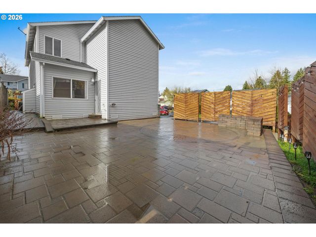 22146 Sw LITTLE JOHN Ter, Sherwood, OR 97140