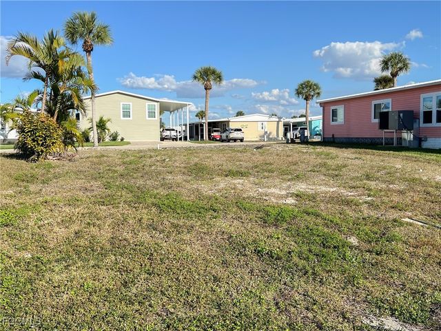 17730 Peppard DR, Fort Myers Beach, FL 33931