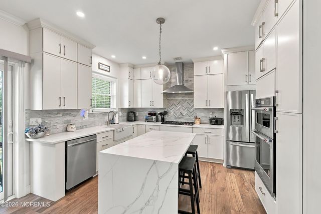 461 Western Boulevard, Bayville, NJ 08721