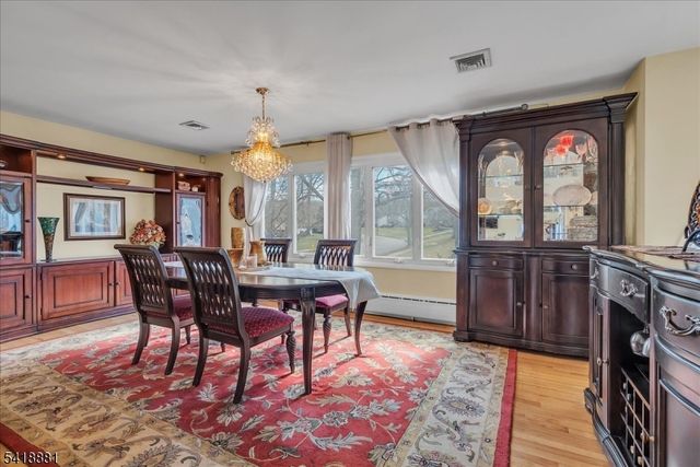 49 Laguna Dr, Wayne Twp., NJ 07470