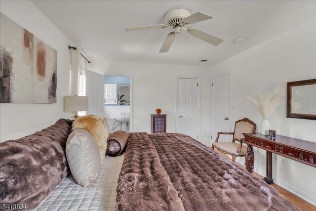 49 Laguna Dr, Wayne Twp., NJ 07470