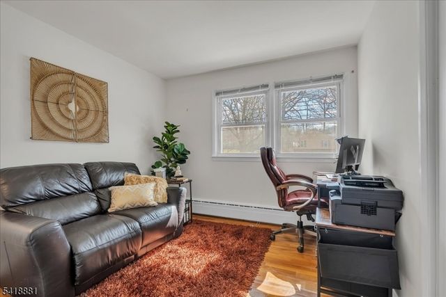 49 Laguna Dr, Wayne Twp., NJ 07470