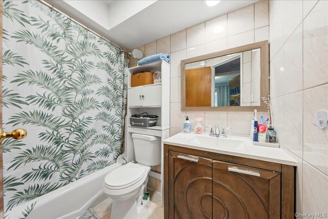 253 NEWKIRK AVE, Brooklyn, NY 11230