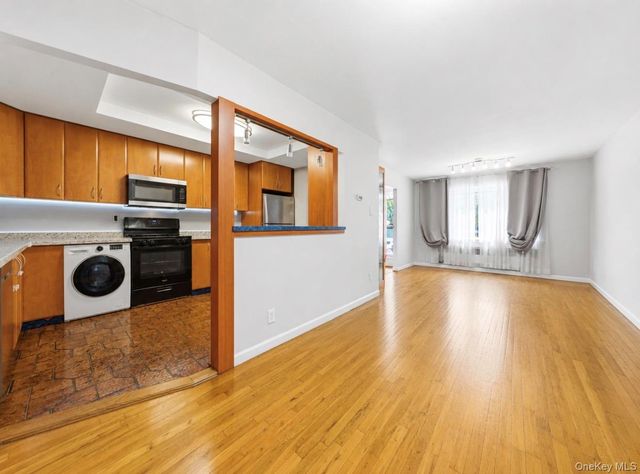 253 NEWKIRK AVE, Brooklyn, NY 11230
