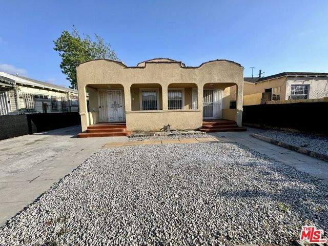 1048 W 62nd Street, Los Angeles, CA 90044