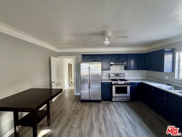 1048 W 62nd Street, Los Angeles, CA 90044