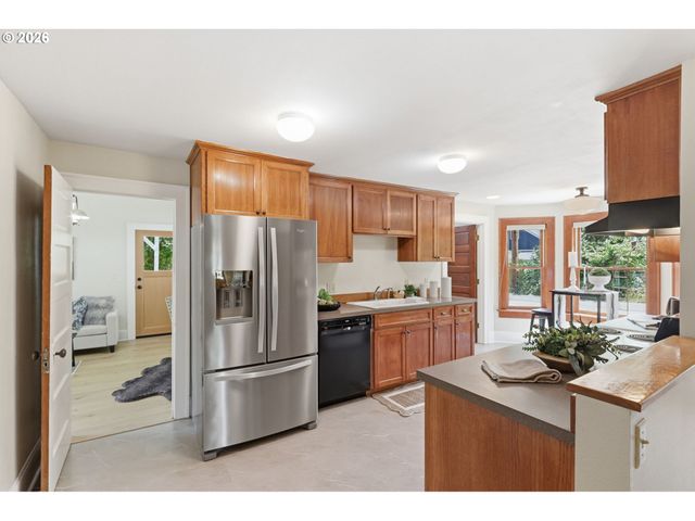 1617 BIRCH St, Forest Grove, OR 97116